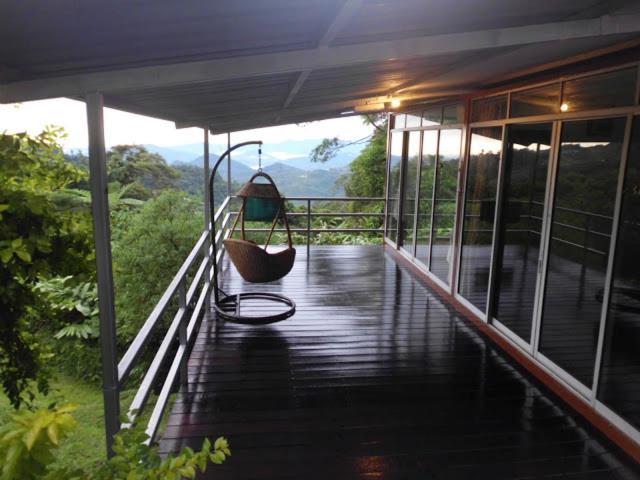 J Residence Kampong Kundassan エクステリア 写真
