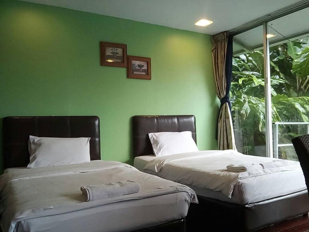 J Residence Kampong Kundassan 部屋 写真